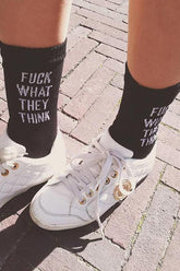 Scheiß auf die Socke, die sie denken